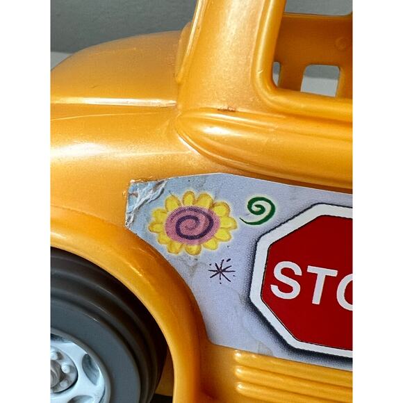 Sweet Streets School Bus Vintage Loving Family Dollhouse Toy W Driver or Dad - Picture 5 of 12